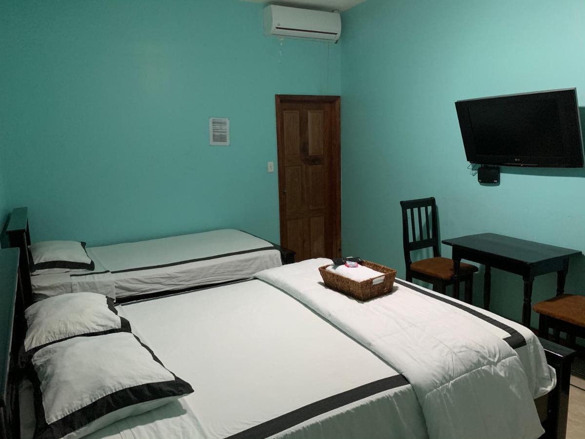 Hotel Ocean Paradise 산페드로 외부 사진